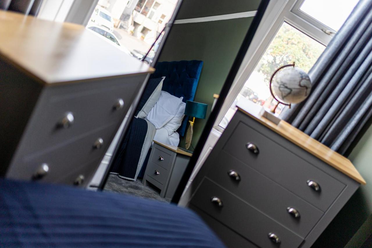 Comfy-Stays Deganwy Llandudno Bagian luar foto